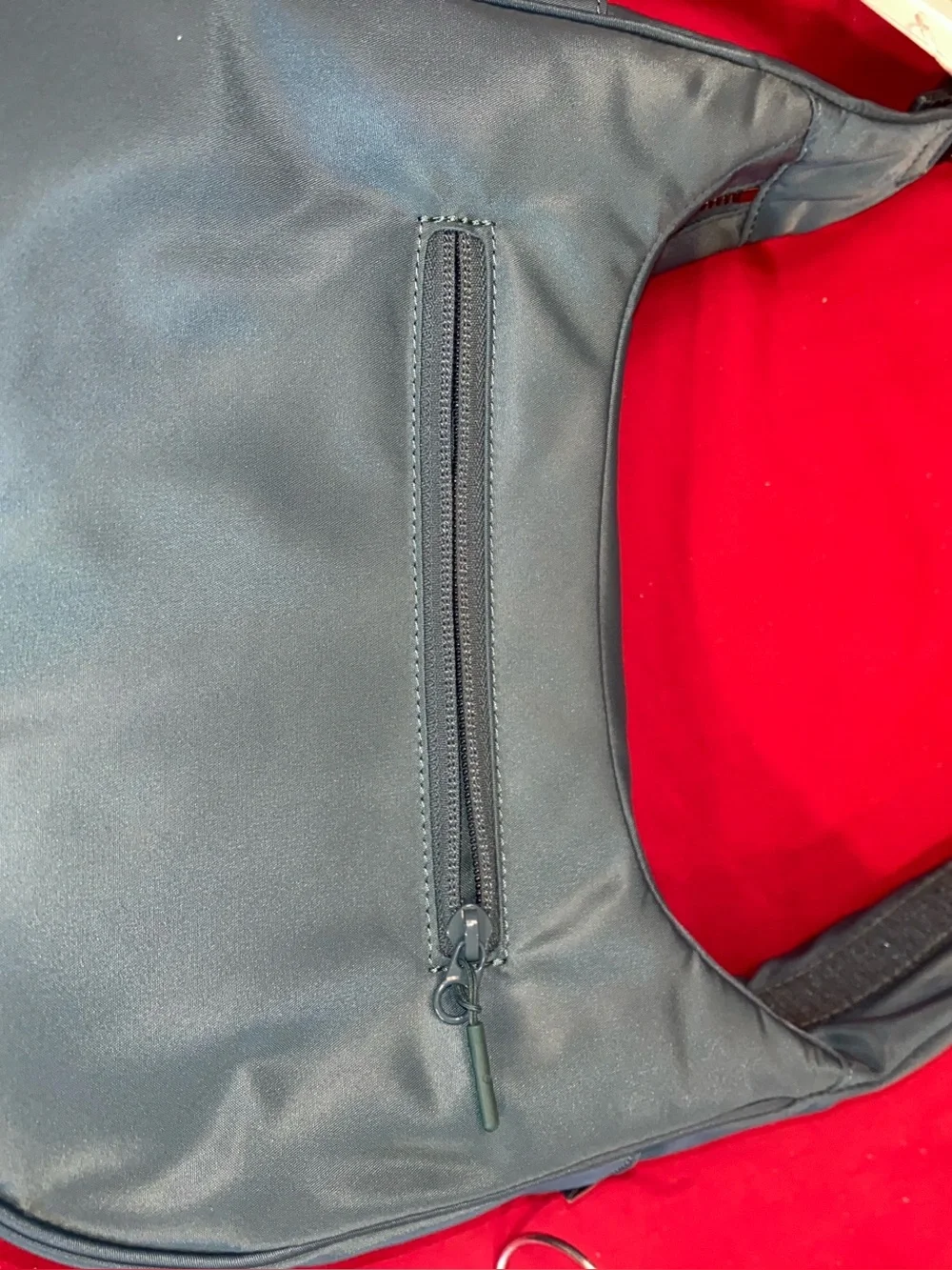 lululemon athletica teal crescent